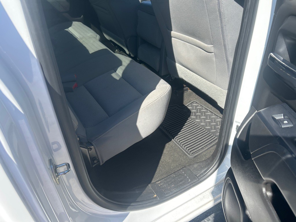 2018 Chevrolet Silverado 1500 Image 9