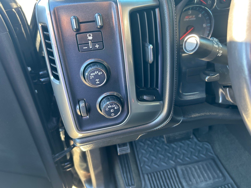 2018 Chevrolet Silverado 1500 Image 13