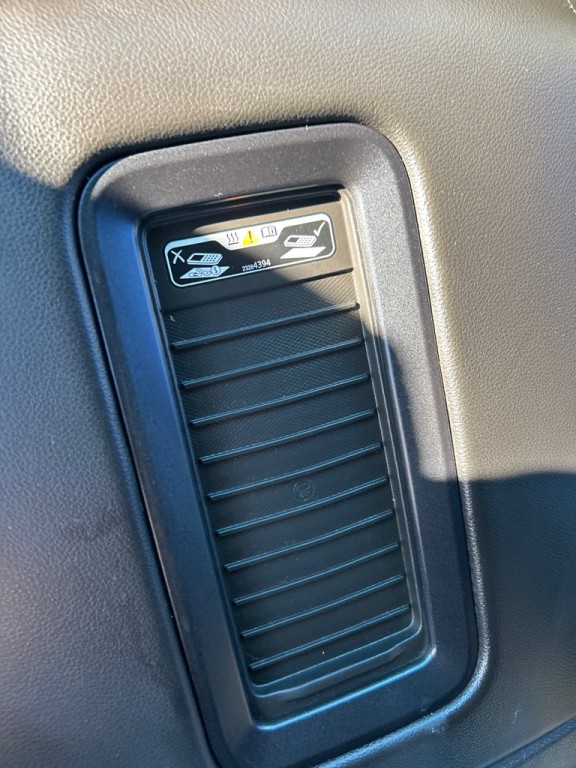 2018 Chevrolet Silverado 1500 Image 16
