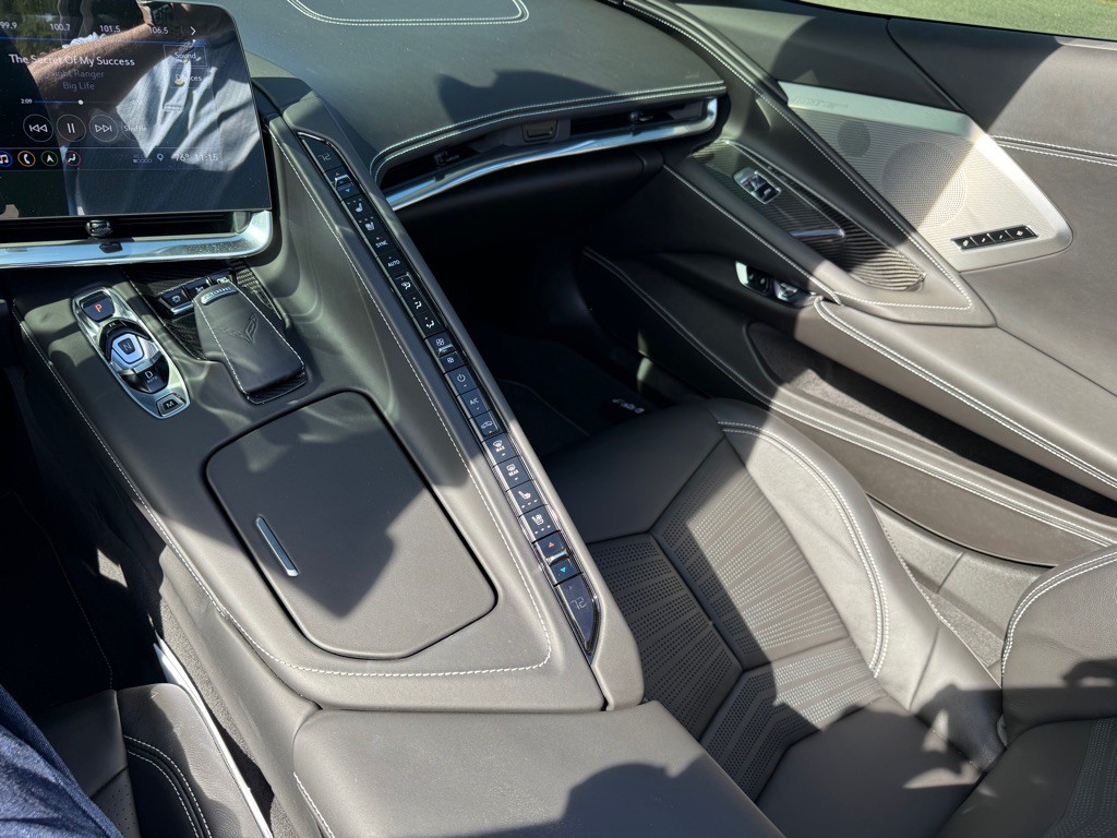 2020 Chevrolet Corvette Image 19