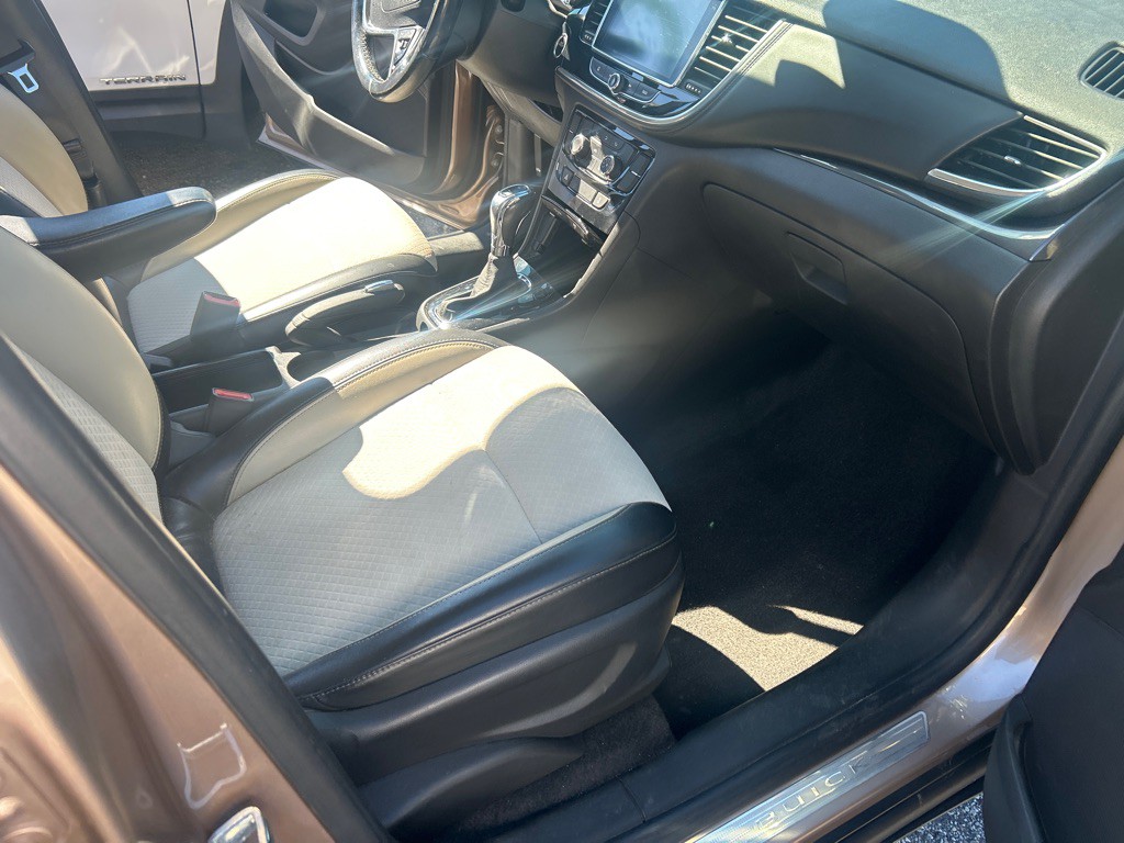 2019 Buick Enclave Image 10