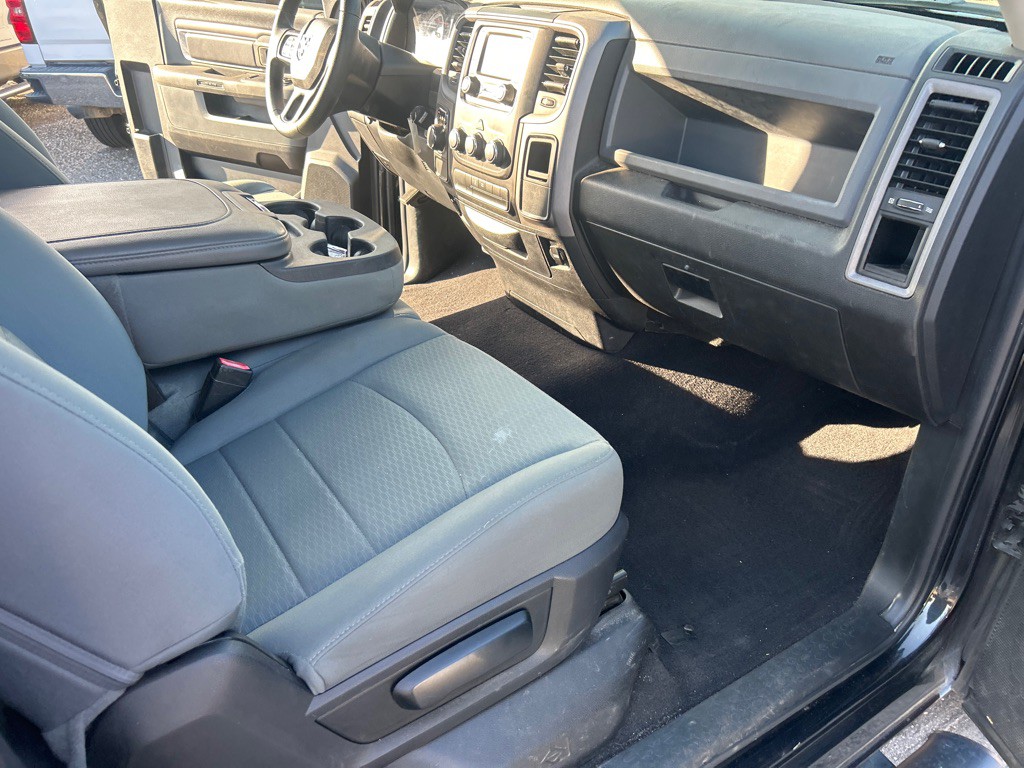 2017 RAM 1500 Image 8
