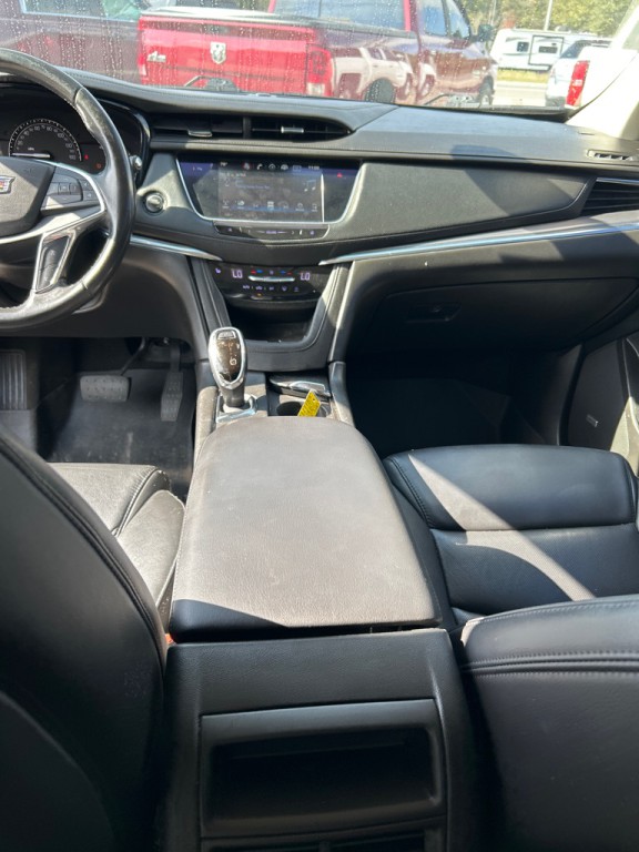 2018 Cadillac XT5 Image 9