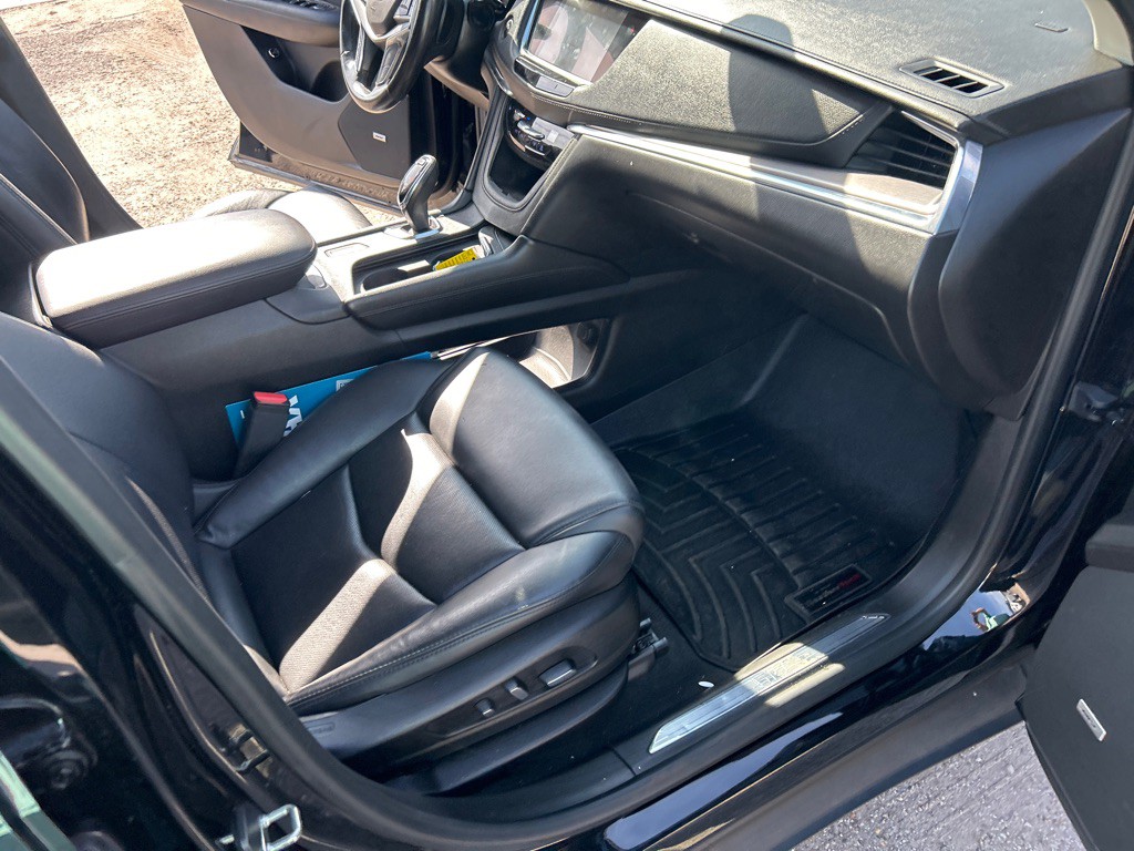 2018 Cadillac XT5 Image 12