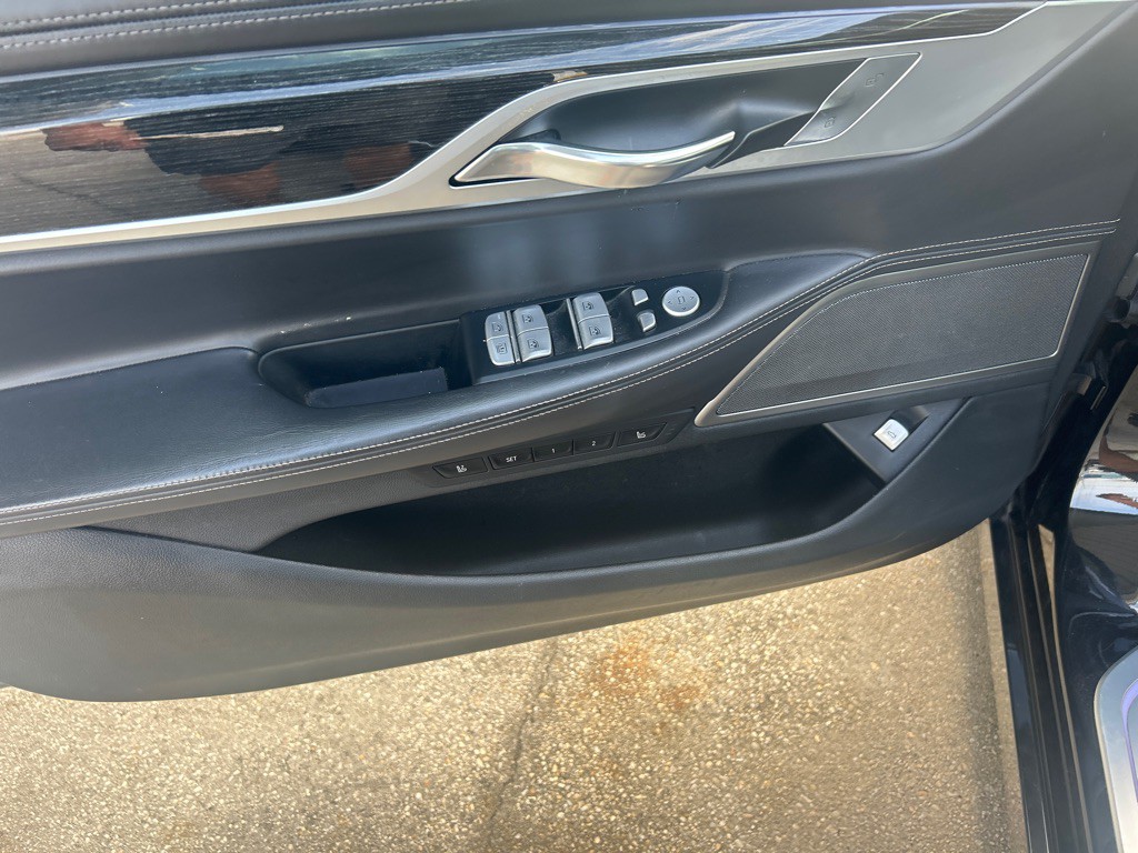 2019 BMW 7 Series Image 5