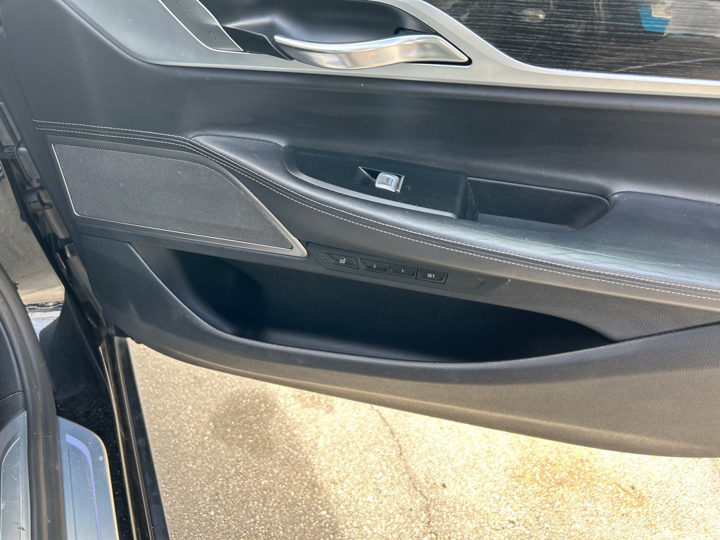 2019 BMW 7 Series Image 19