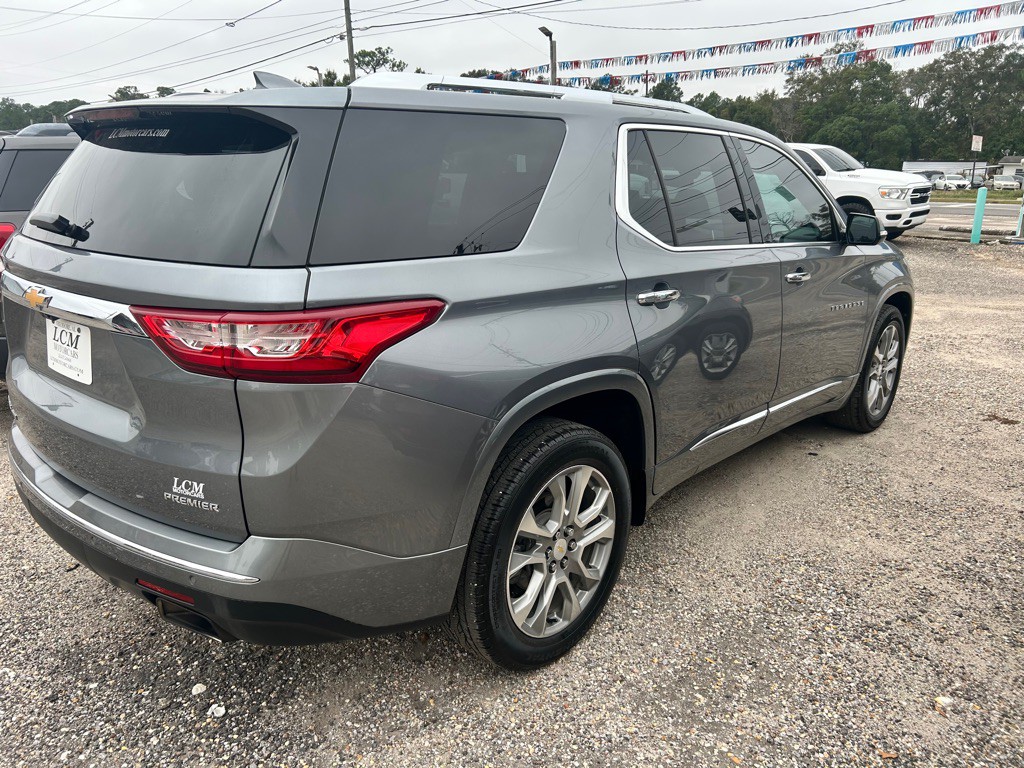2019 Chevrolet Traverse Image 2