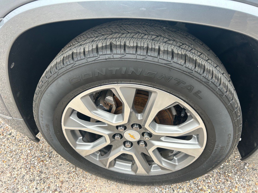 2019 Chevrolet Traverse Image 3