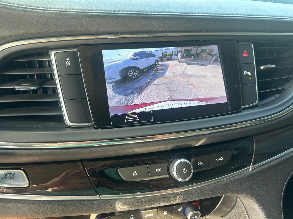 2020 Buick Enclave Image 16