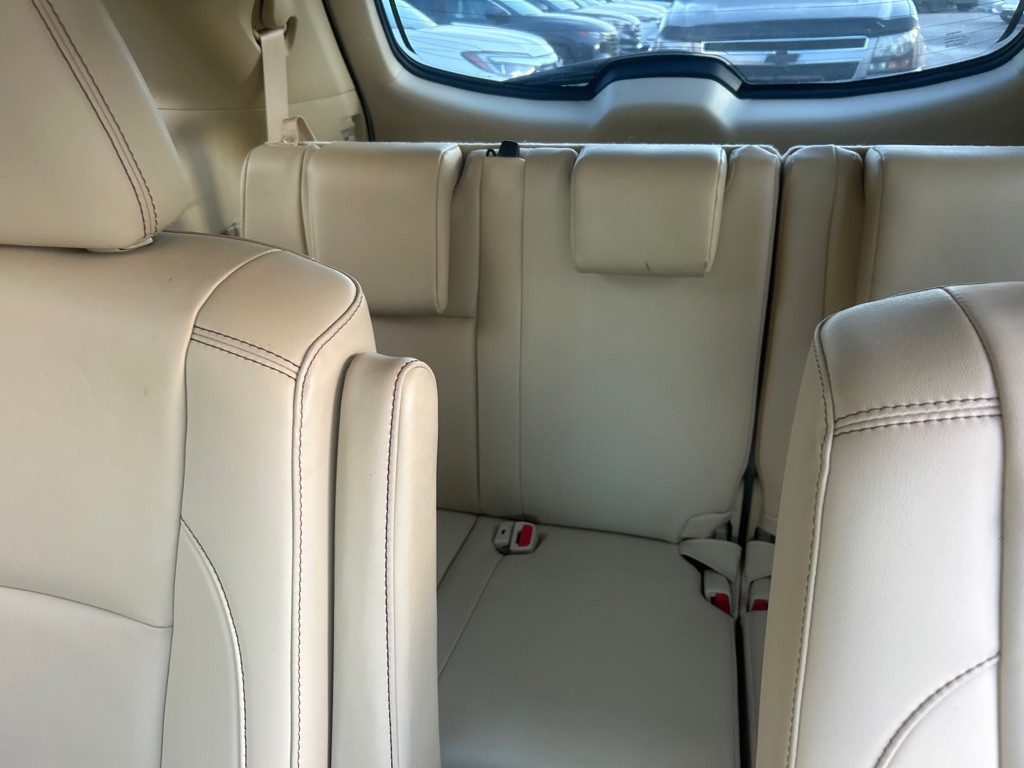 2019 Toyota Highlander Image 10