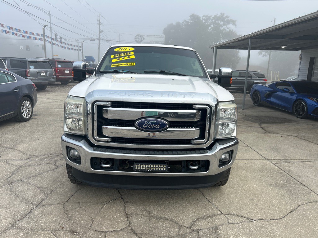 2015 Ford F-250 Image 3