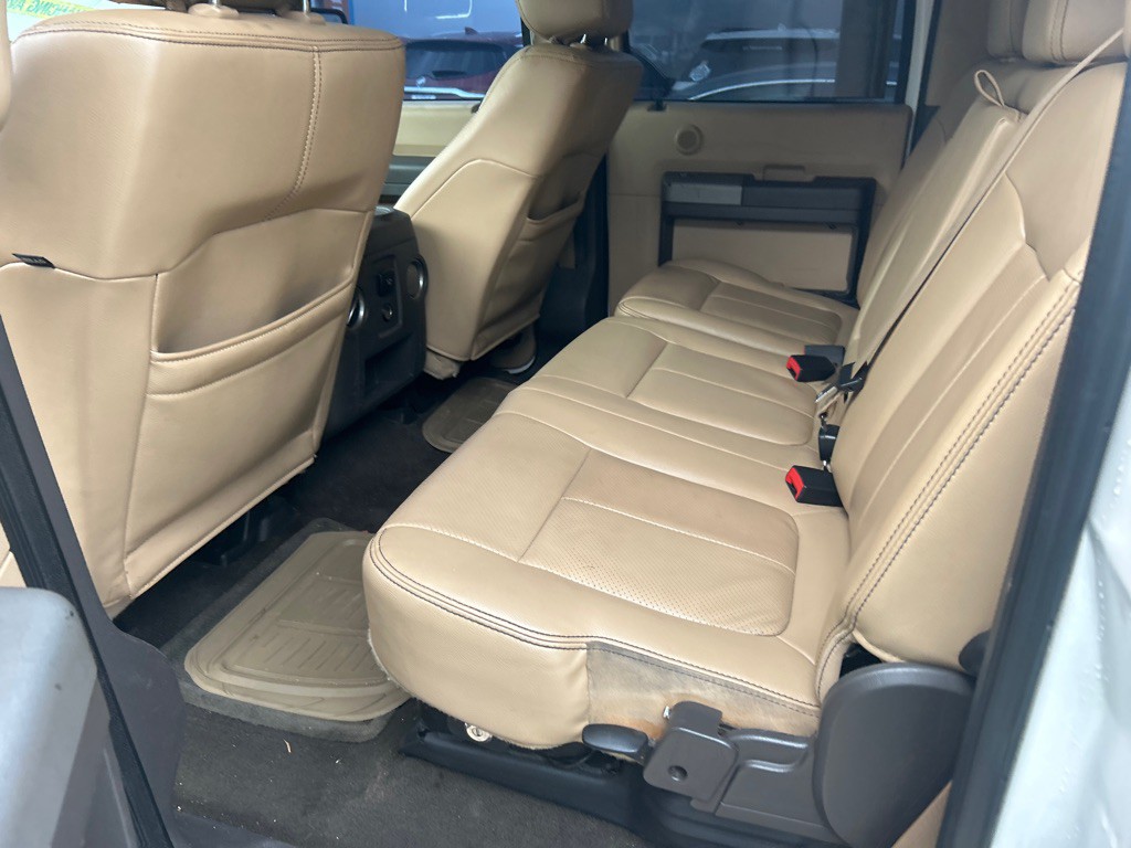 2015 Ford F-250 Image 10