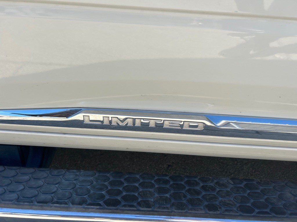 2017 RAM 1500 Image 5