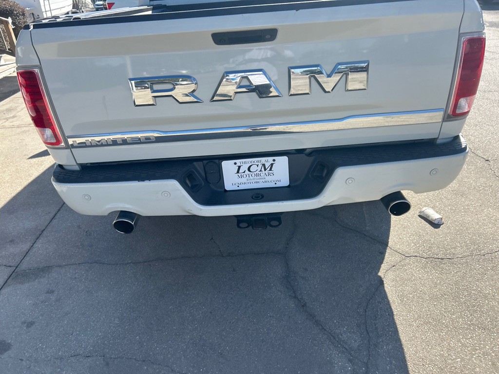2017 RAM 1500 Image 8
