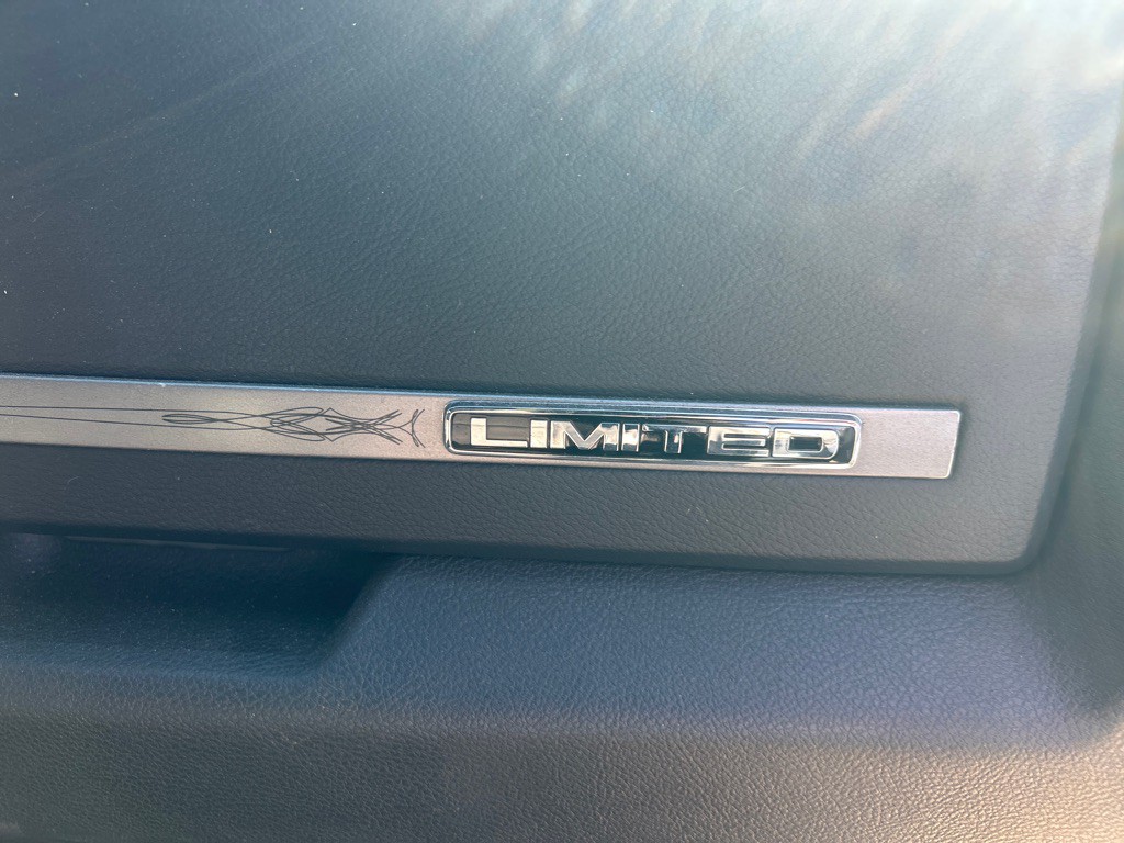 2017 RAM 1500 Image 19