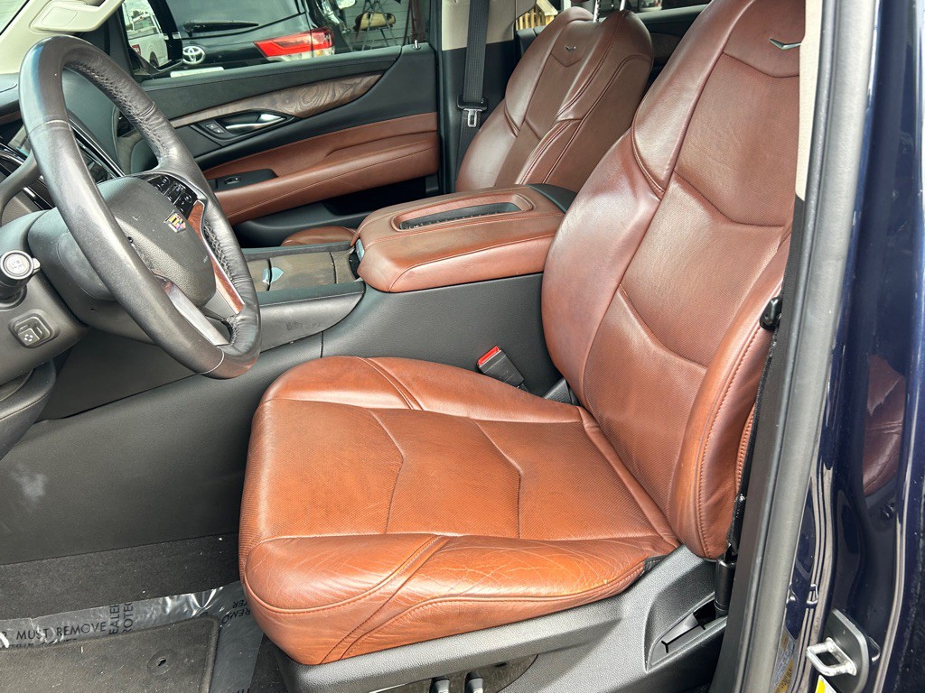 2019 Cadillac Escalade Image 11