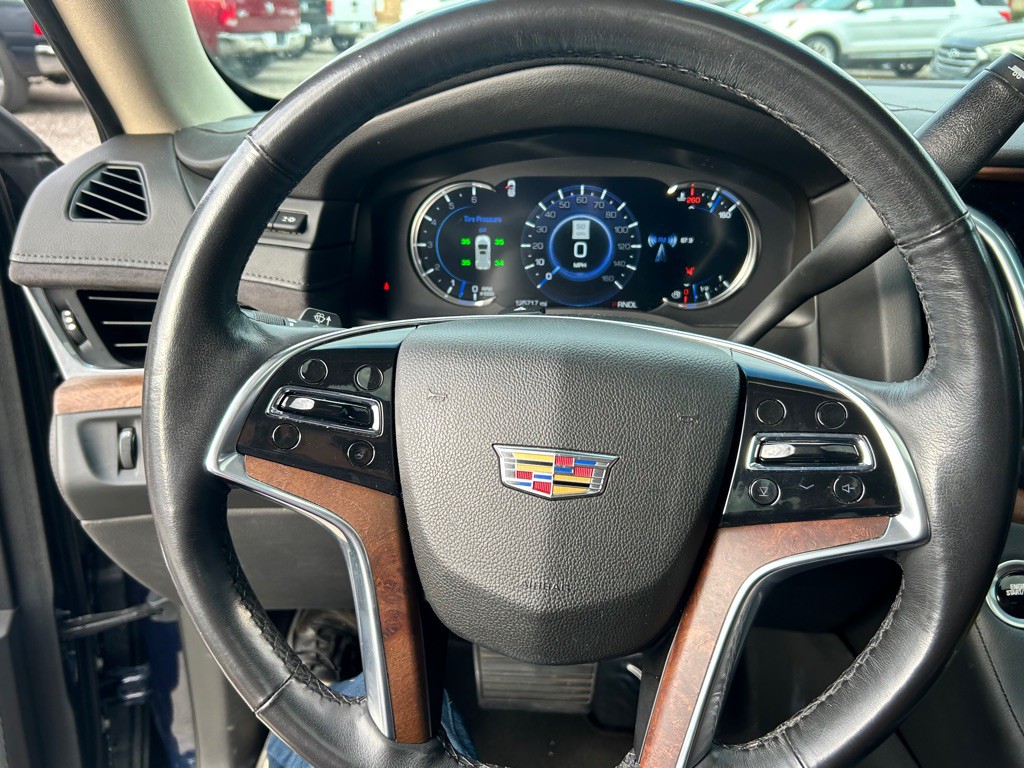 2019 Cadillac Escalade Image 12
