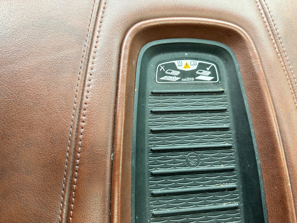 2019 Cadillac Escalade Image 17