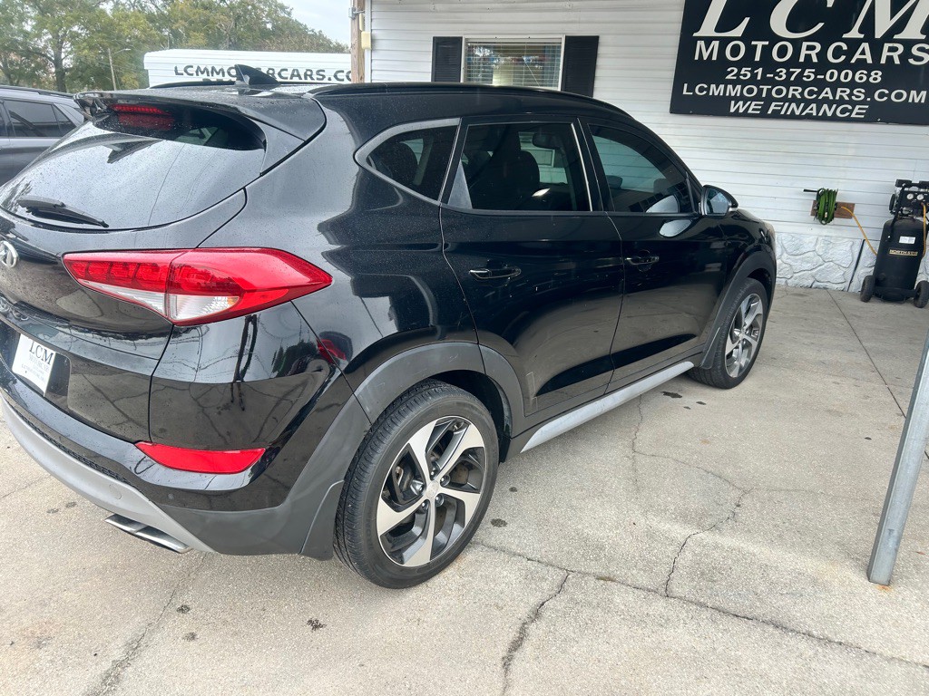 2018 Hyundai Tucson Image 2
