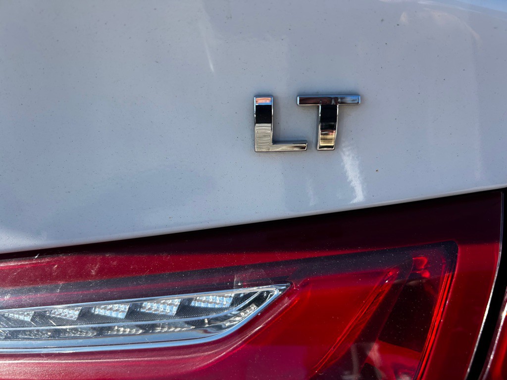 2020 Chevrolet Malibu Image 5