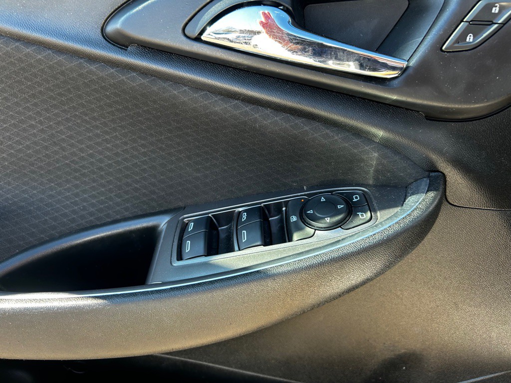 2020 Chevrolet Malibu Image 10