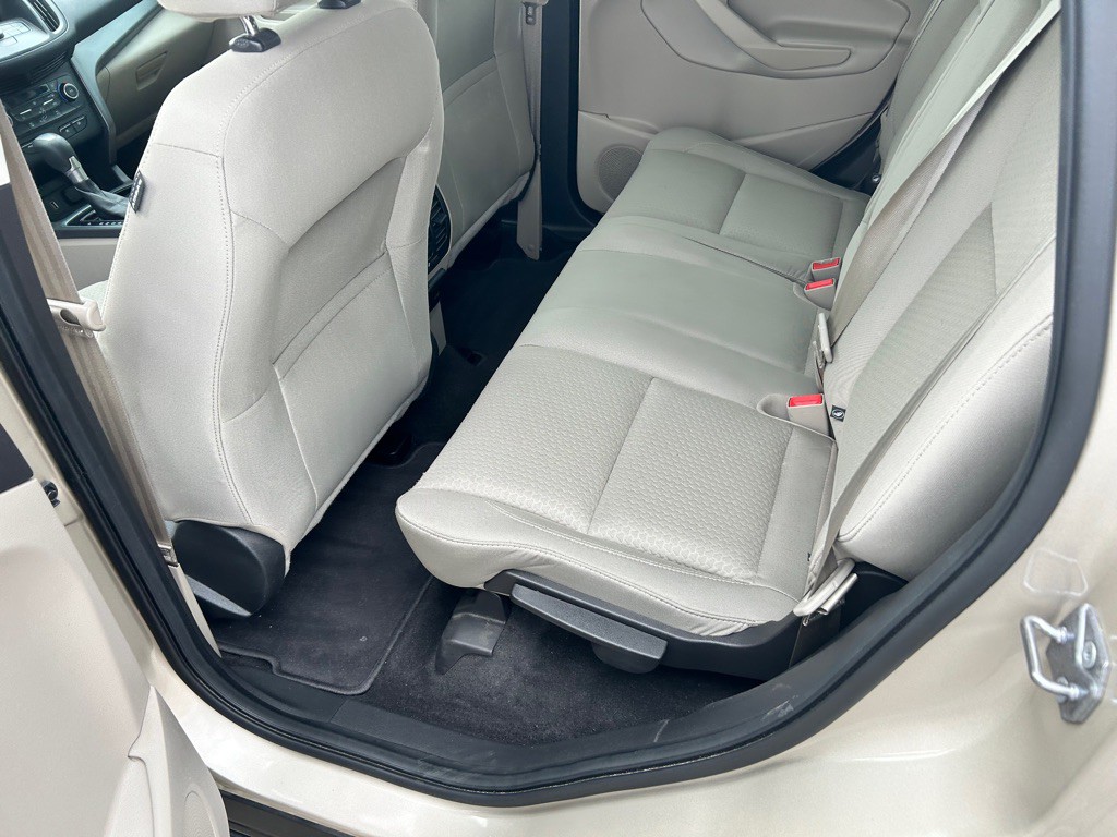 2017 Ford Escape Image 9