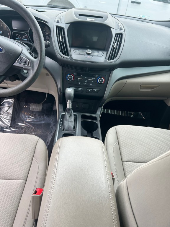 2017 Ford Escape Image 11