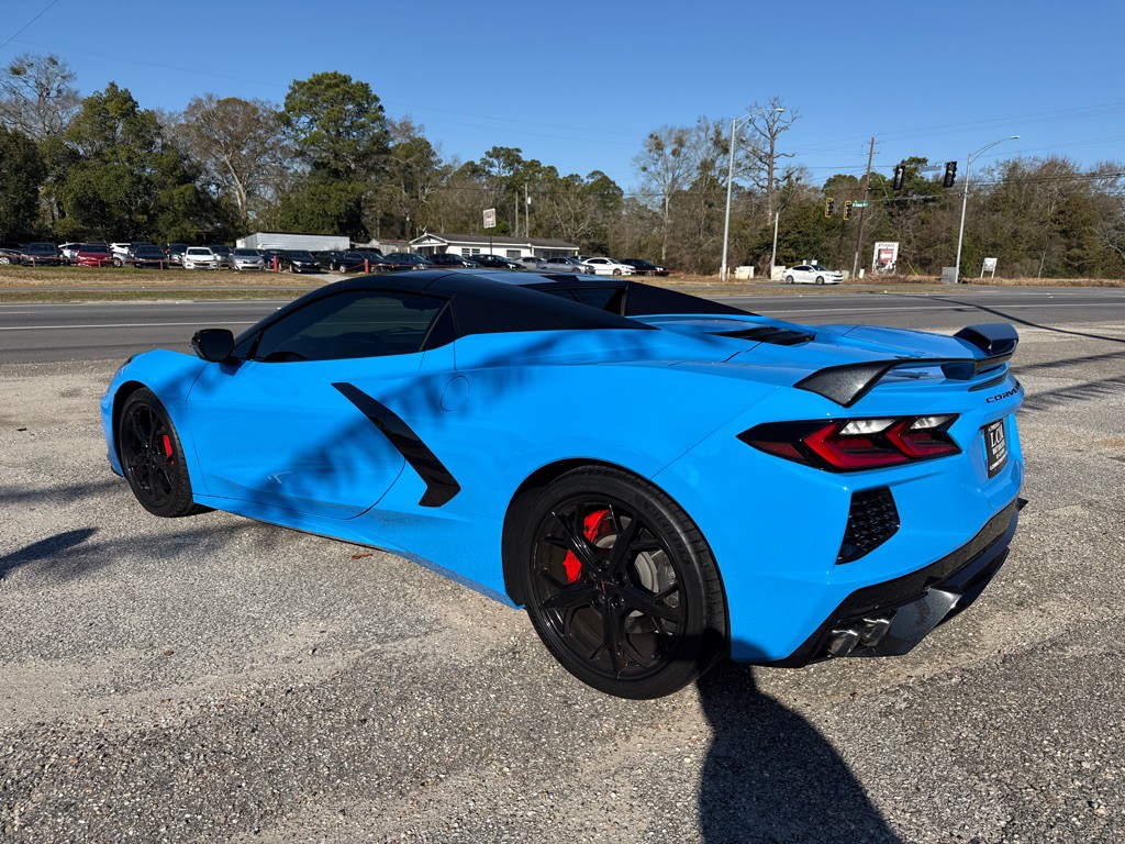 2021 Chevrolet Corvette Image 2