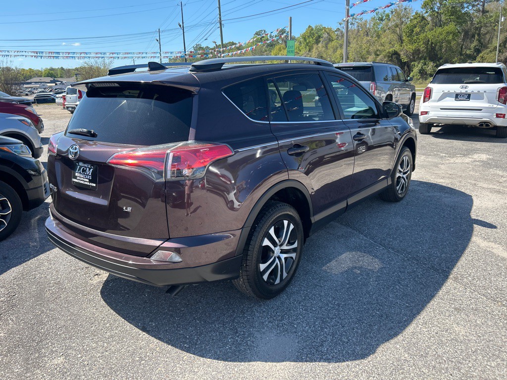 2018 Toyota Rav4 Image 2