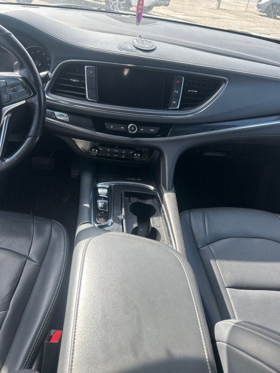2022 Buick Enclave Image 11