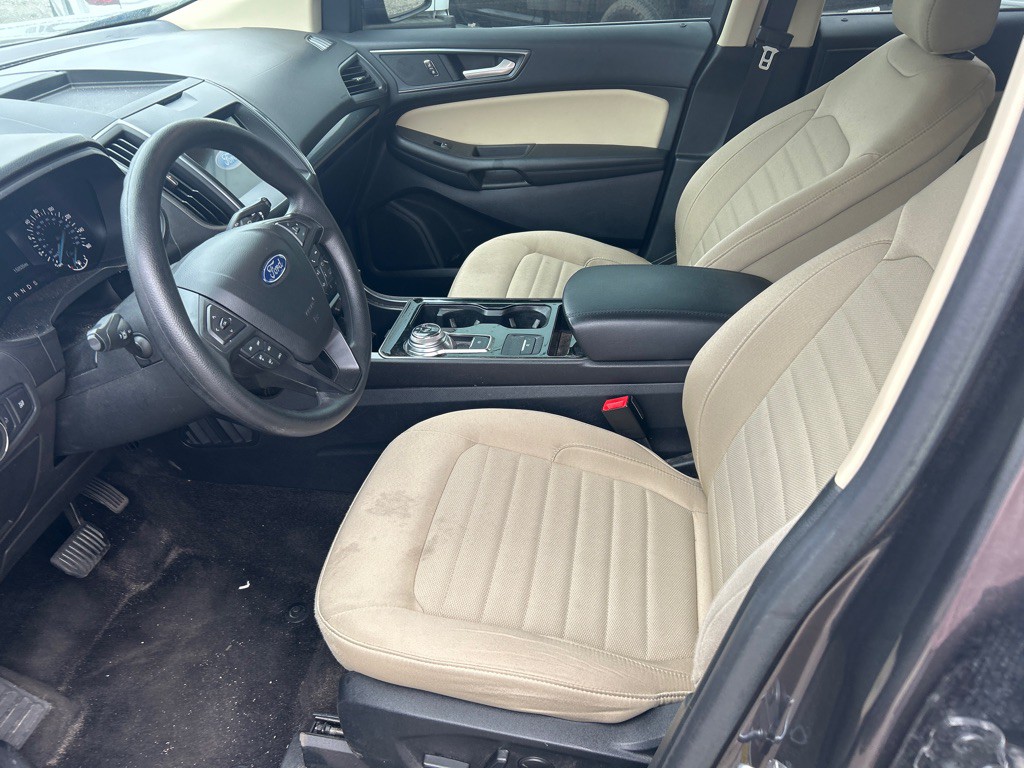 2020 Ford Edge Image 5