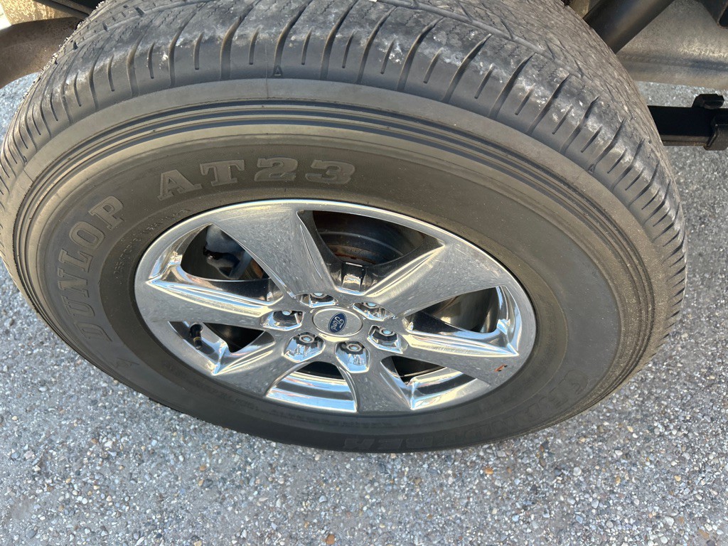 2017 Ford F-150 Image 12