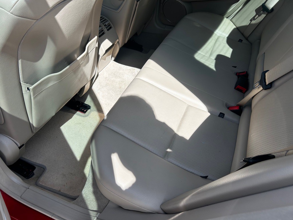2014 Mercedes-Benz C-Class Image 10