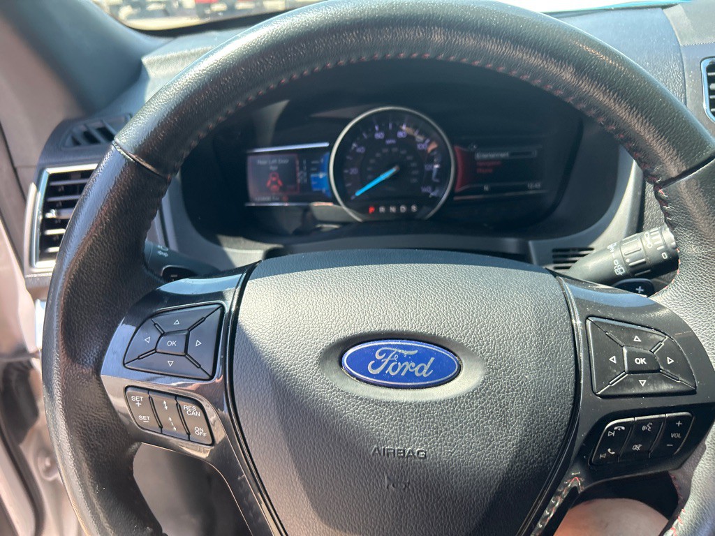 2018 Ford Explorer Image 6