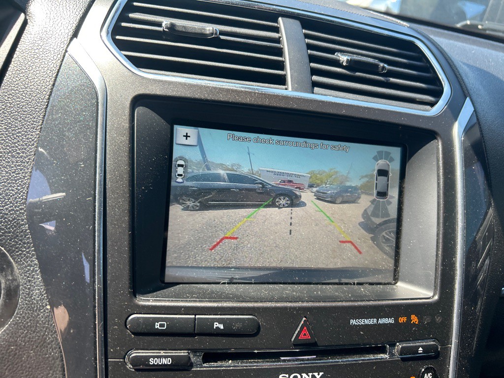 2018 Ford Explorer Image 8