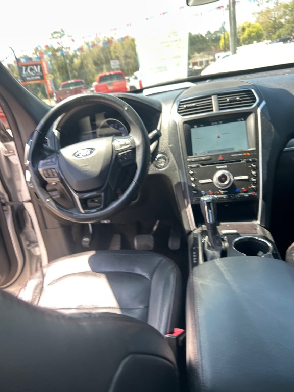 2018 Ford Explorer Image 13