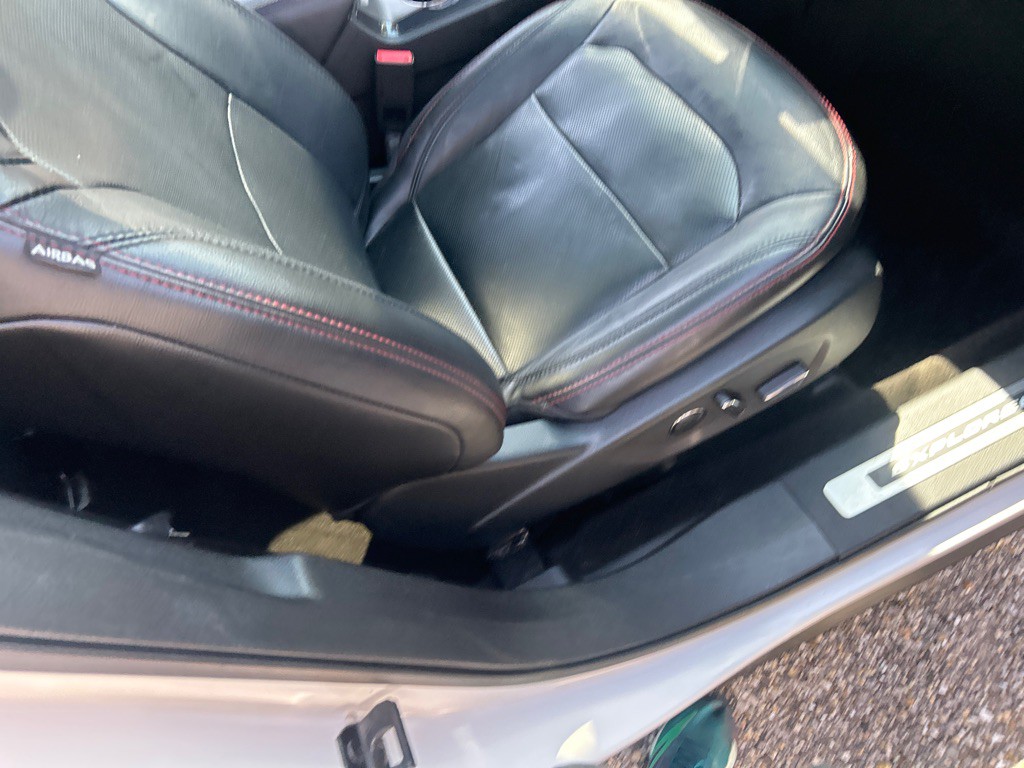 2018 Ford Explorer Image 16