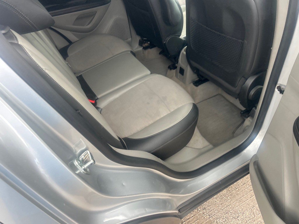 2016 Buick Enclave Image 10