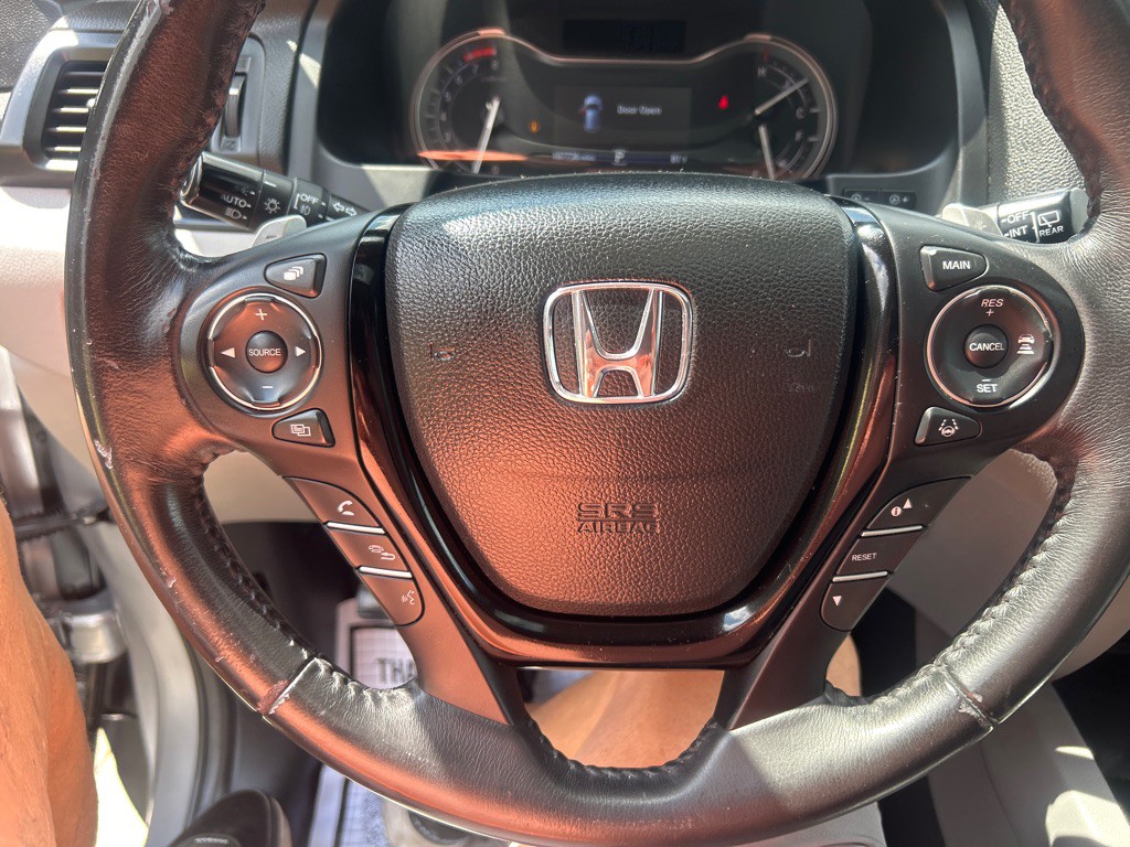 2017 Honda Pilot Image 8