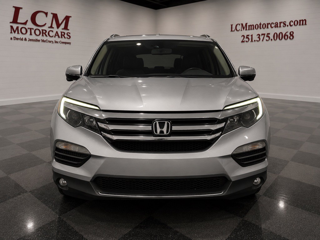 2017 Honda Pilot Image 2