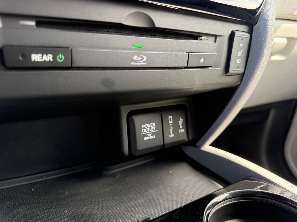 2017 Honda Pilot Image 13