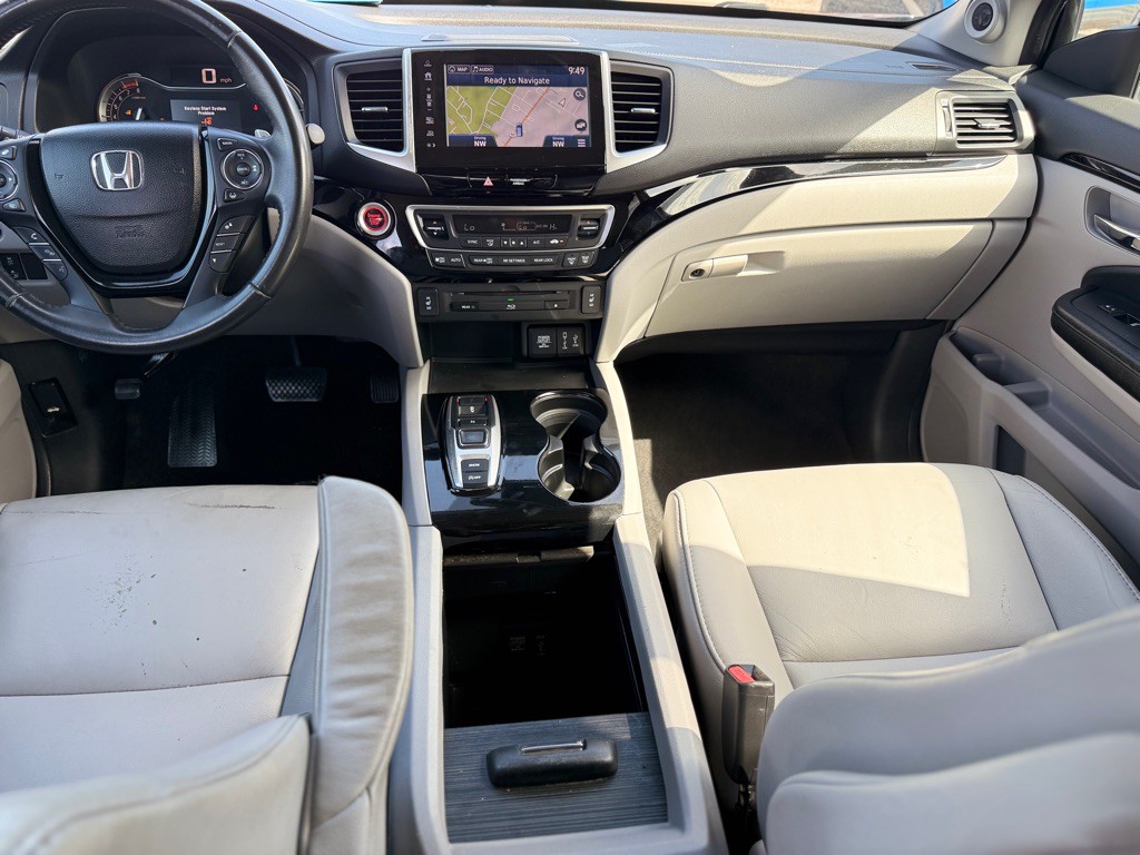 2017 Honda Pilot Image 14