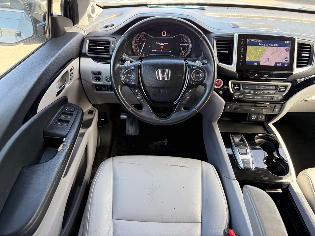 2017 Honda Pilot Image 15