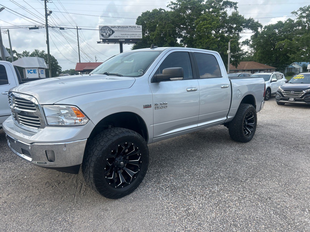 2017 RAM 1500 Image 1