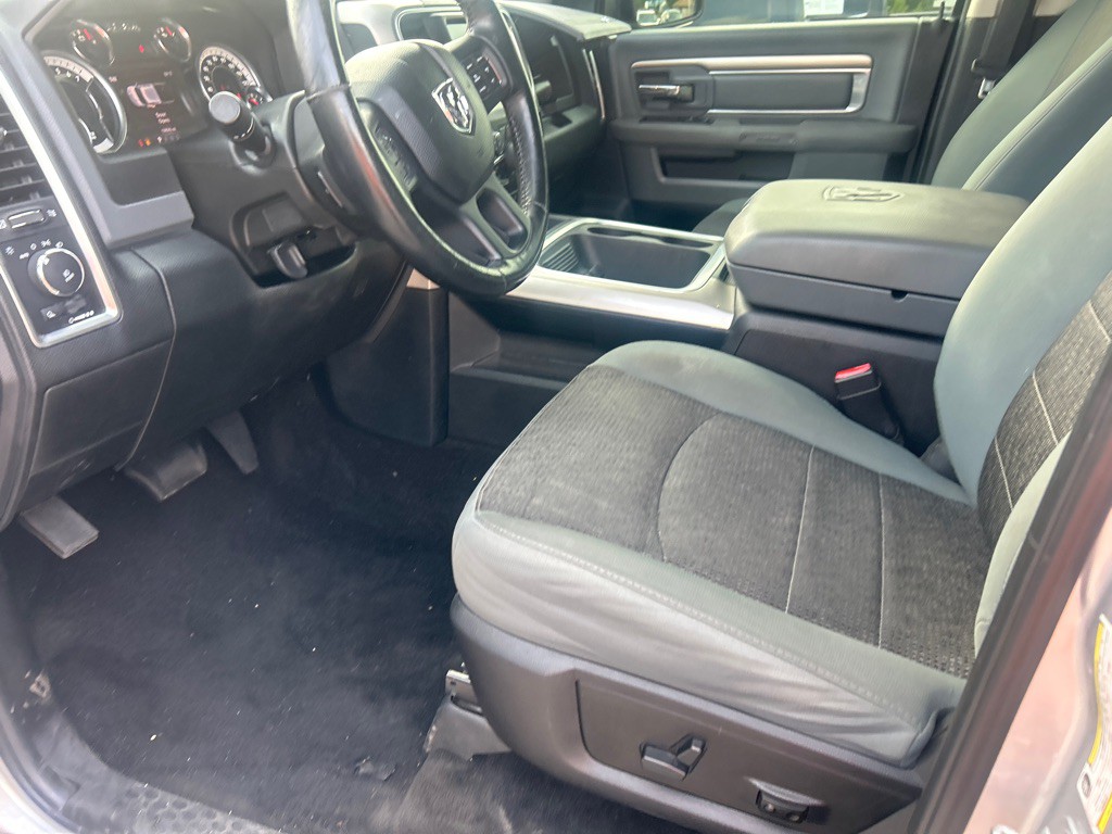2017 RAM 1500 Image 9