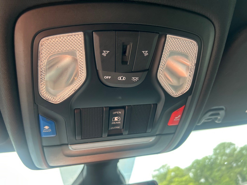 2021 RAM 1500 Image 8