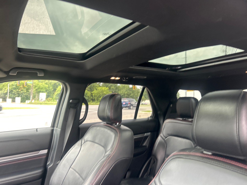 2019 Ford Explorer Image 8
