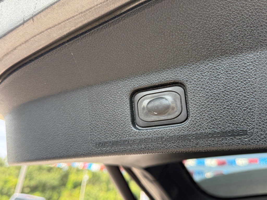 2019 Ford Explorer Image 21