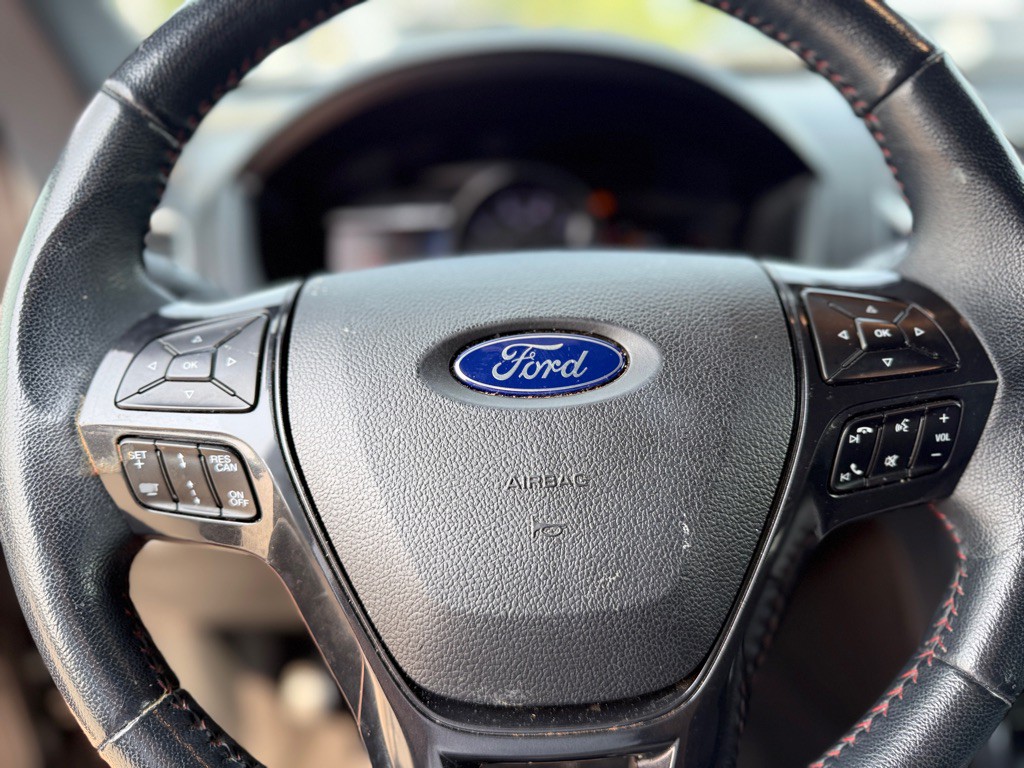 2019 Ford Explorer Image 34