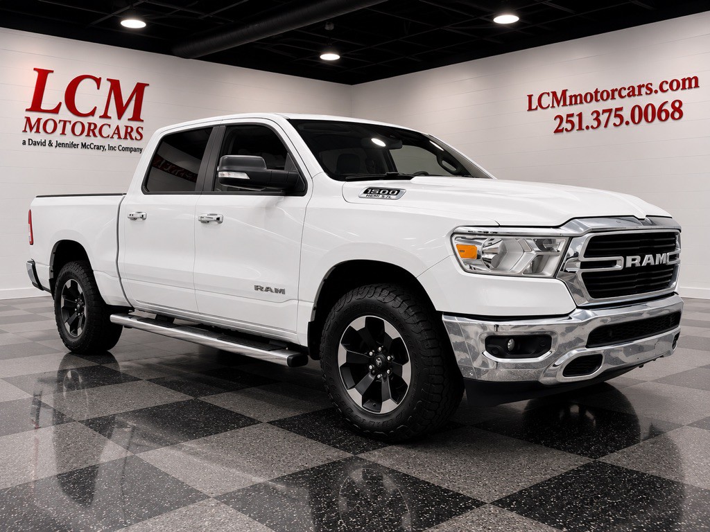 2019 RAM 1500 Image 3